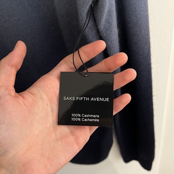 Saks Fifth Avenue Cashmere Sweater - Picture 3 of 4